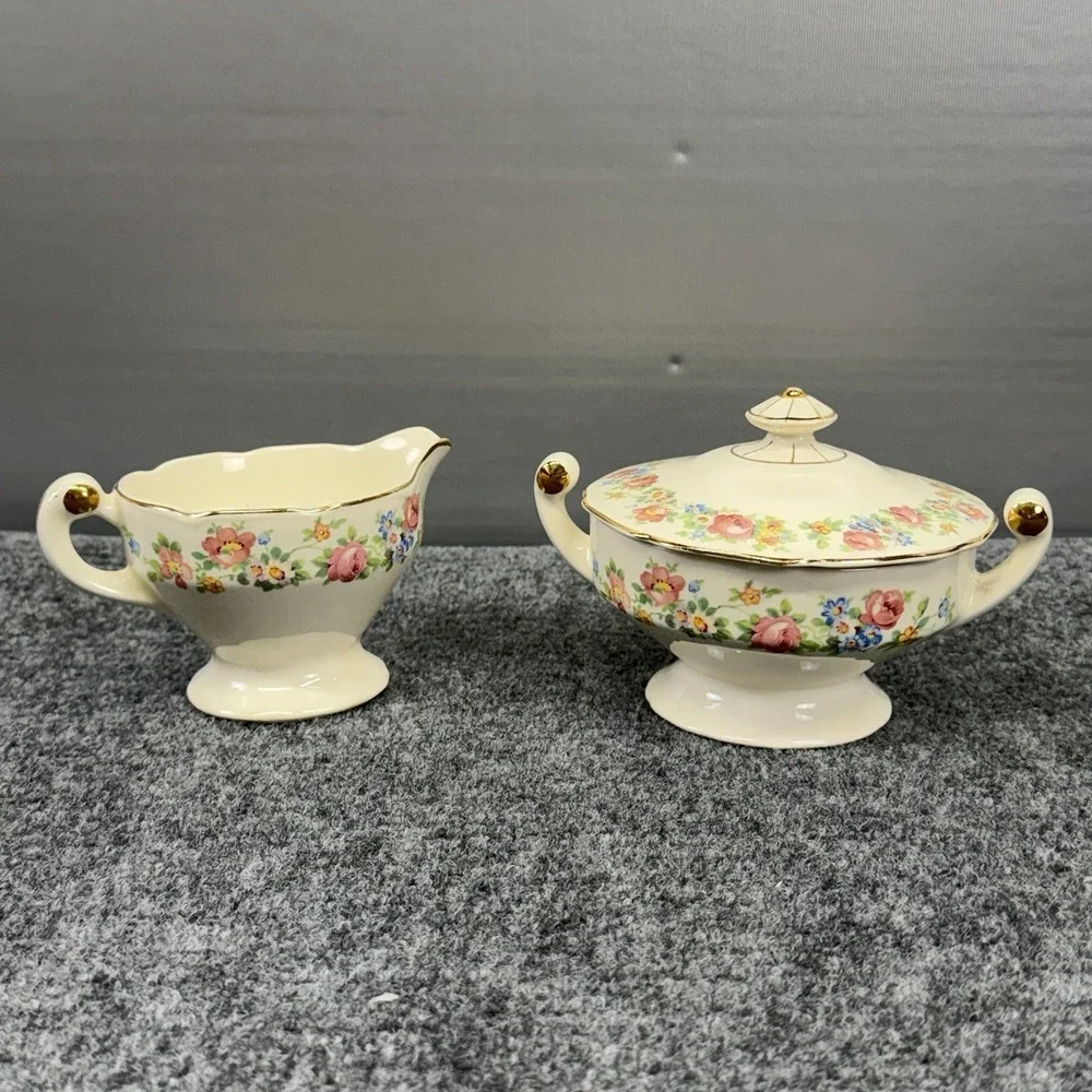 Stetson China Sugar Bowl Lid & Creamer Set Roses Daisies Blue Flowers Scalloped